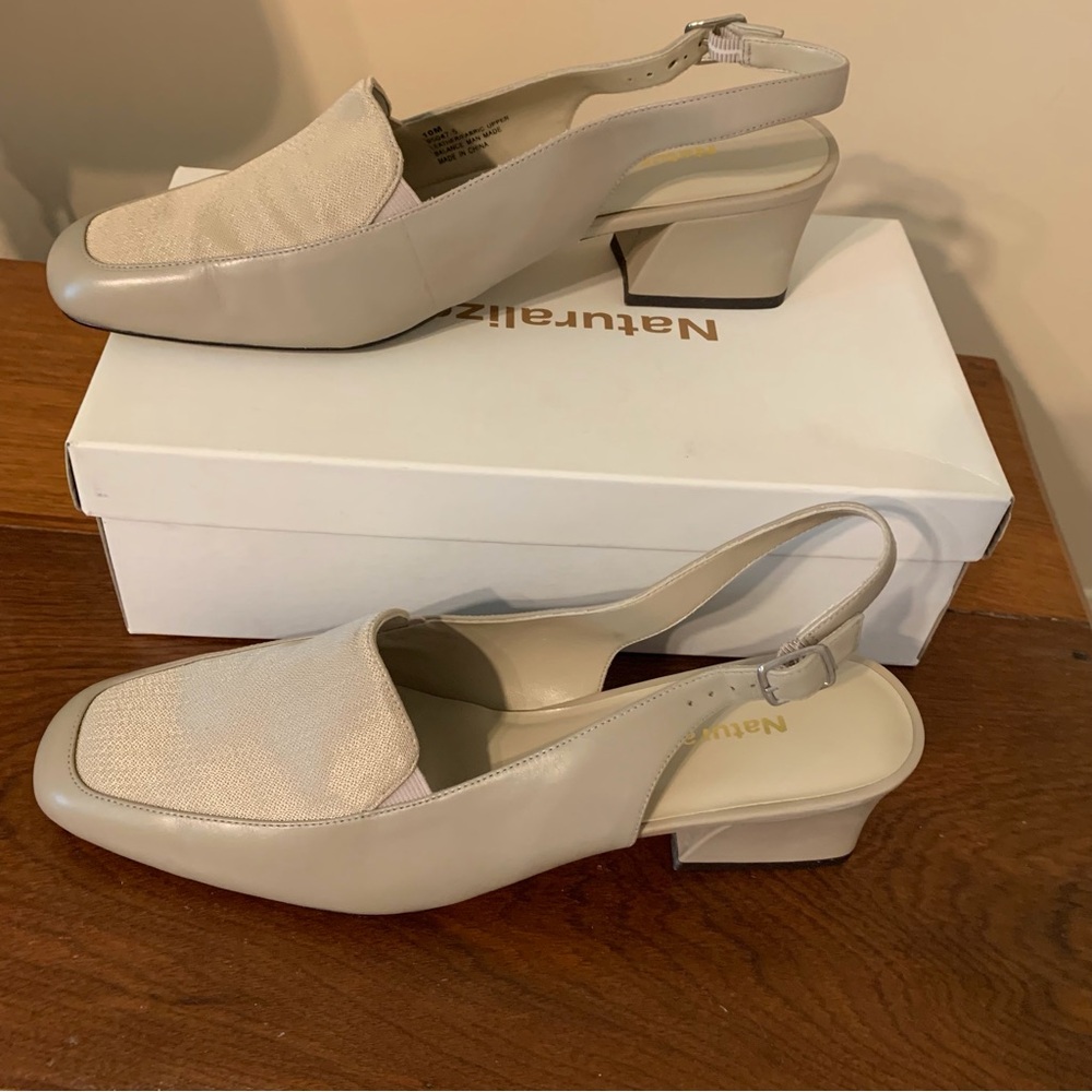 Naturalizer Cream Flats Sleek Minimalist Design - Picture 2 of 4